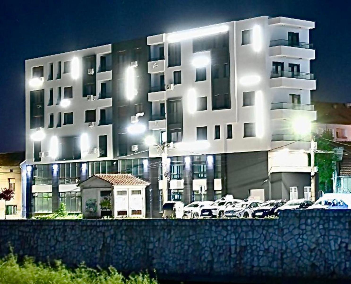 Riverside Ni Eksteriør billede